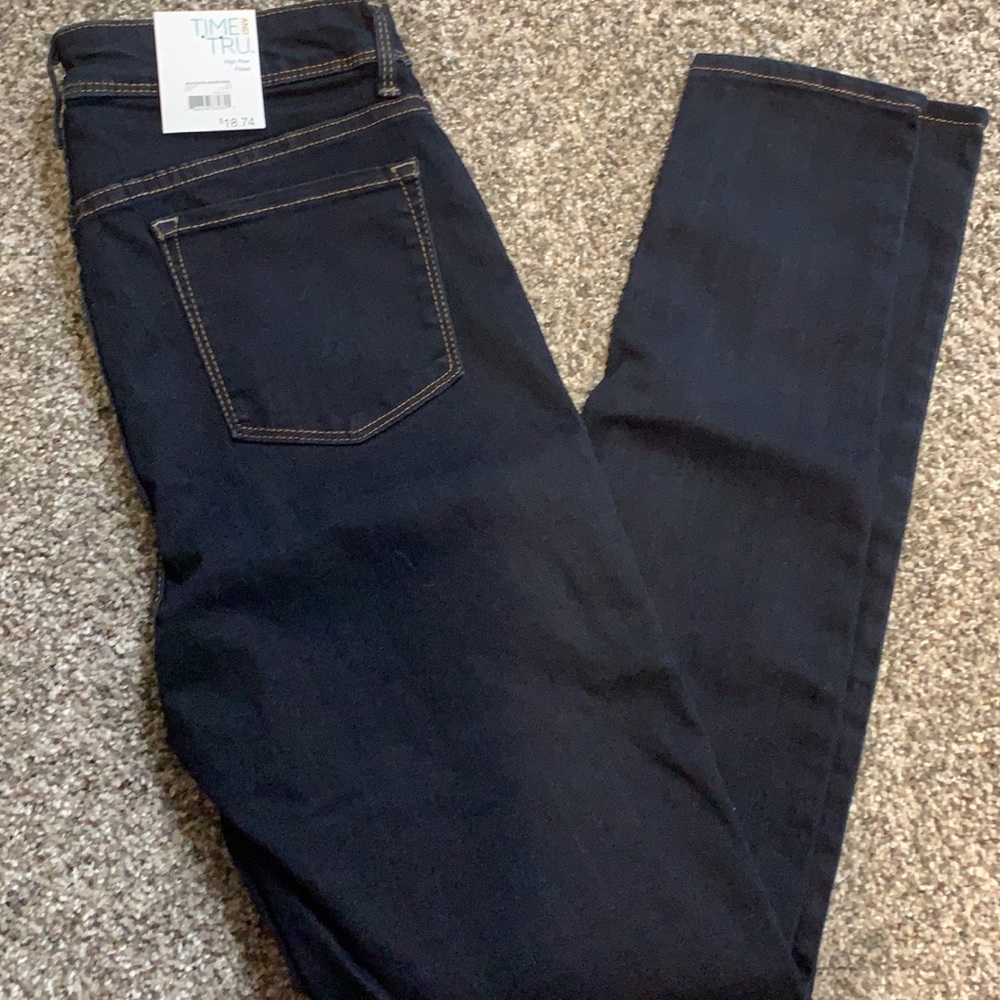 Time & Tru Sculpting Jeggings